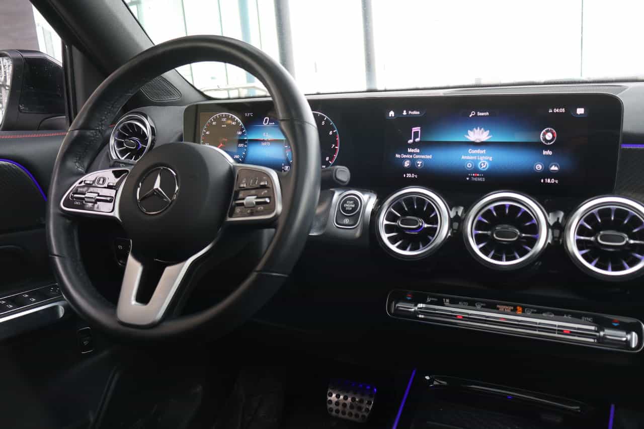 2023 Mercedes-Benz GLB-Class GLB250 - Image 18