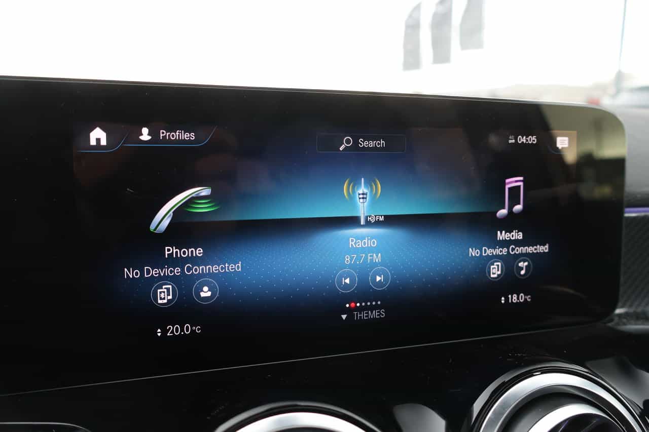 Image 19 Mercedes-Benz GLB-Class GLB250 2023