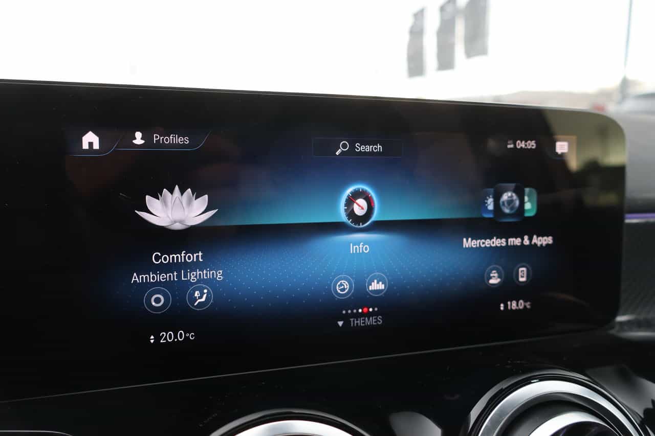 Image 20 Mercedes-Benz GLB-Class GLB250 2023