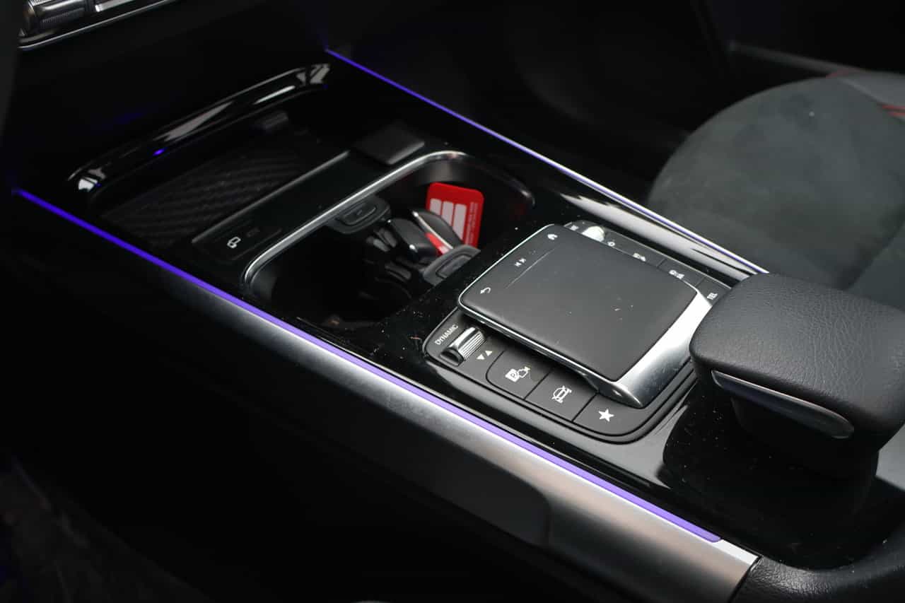 2023 Mercedes-Benz GLB-Class GLB250 - Image 23