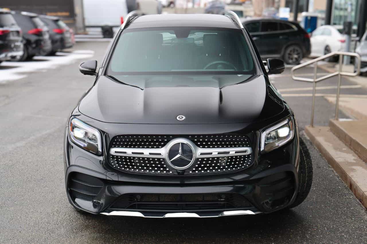 2023 Mercedes-Benz GLB GLB250 - Image 4