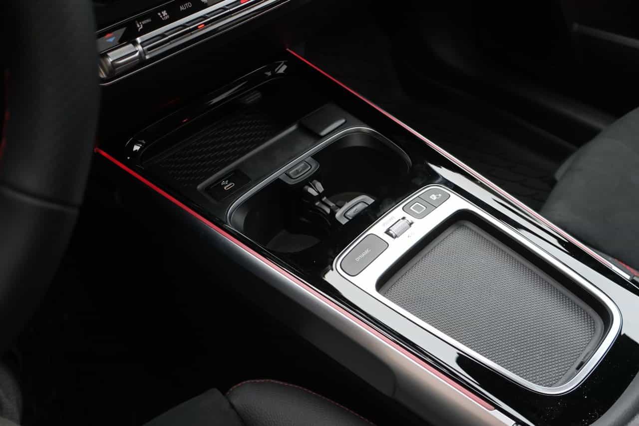 2025 Mercedes-Benz GLB GLB250 - Image 29