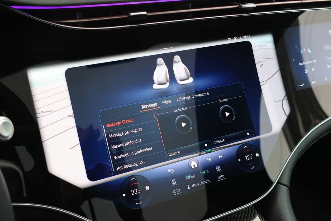 2025 Mercedes-Benz EQS SUV EQS450 - Image 29