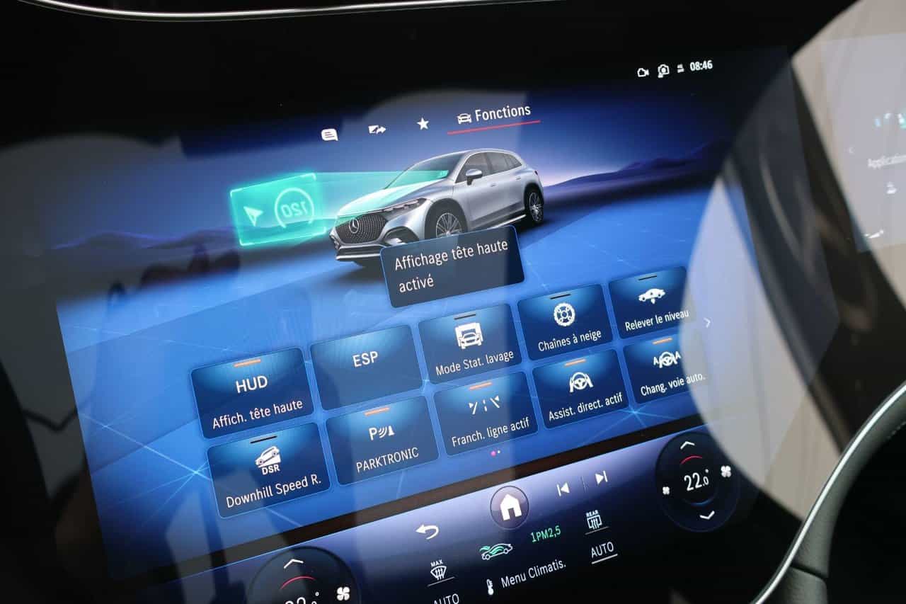 2025 Mercedes-Benz EQS SUV EQS450 - Image 31