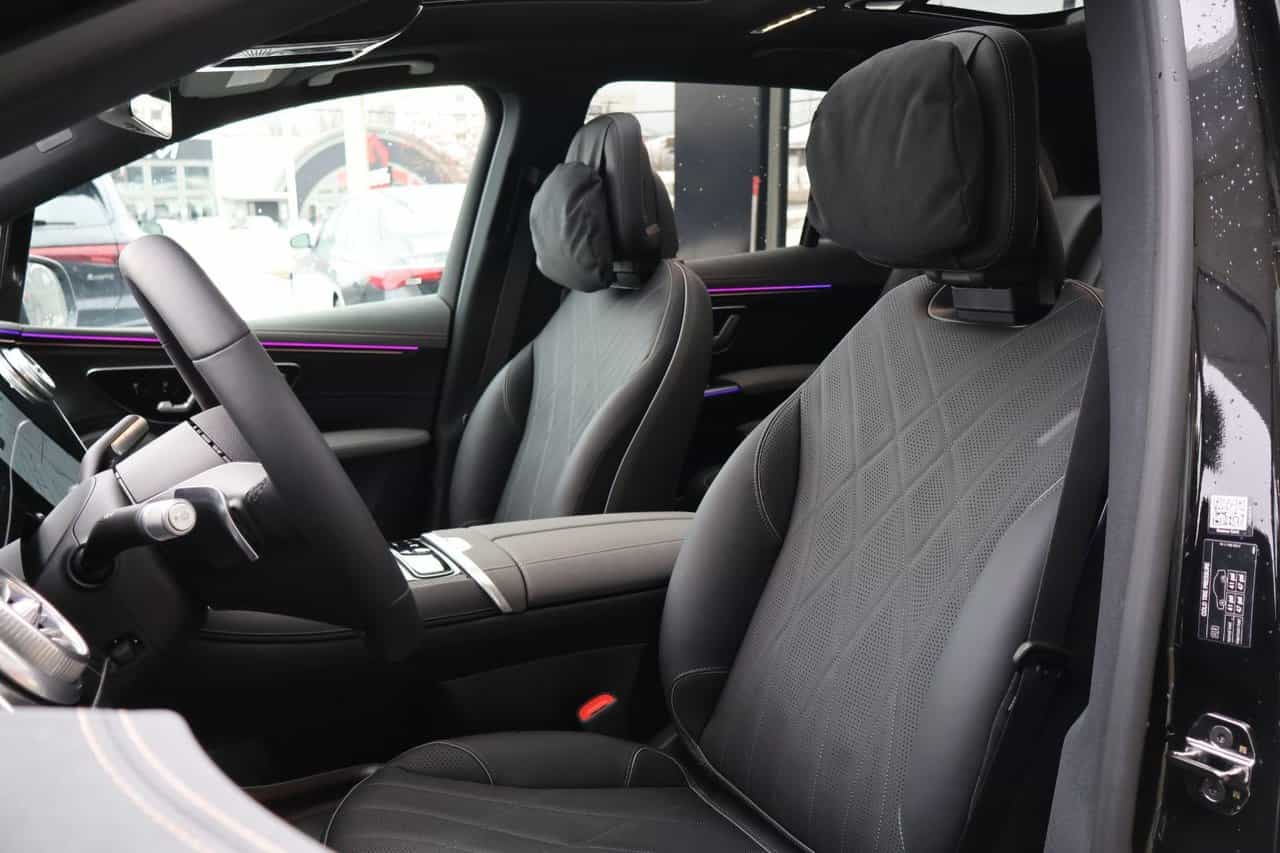 2025 Mercedes-Benz EQS SUV EQS450 - Image 3