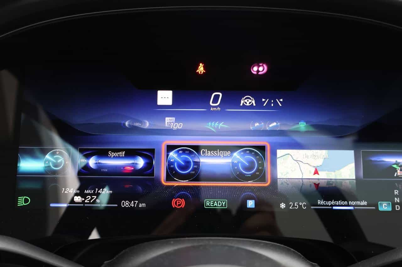 2025 Mercedes-Benz EQS SUV EQS450 - Image 34