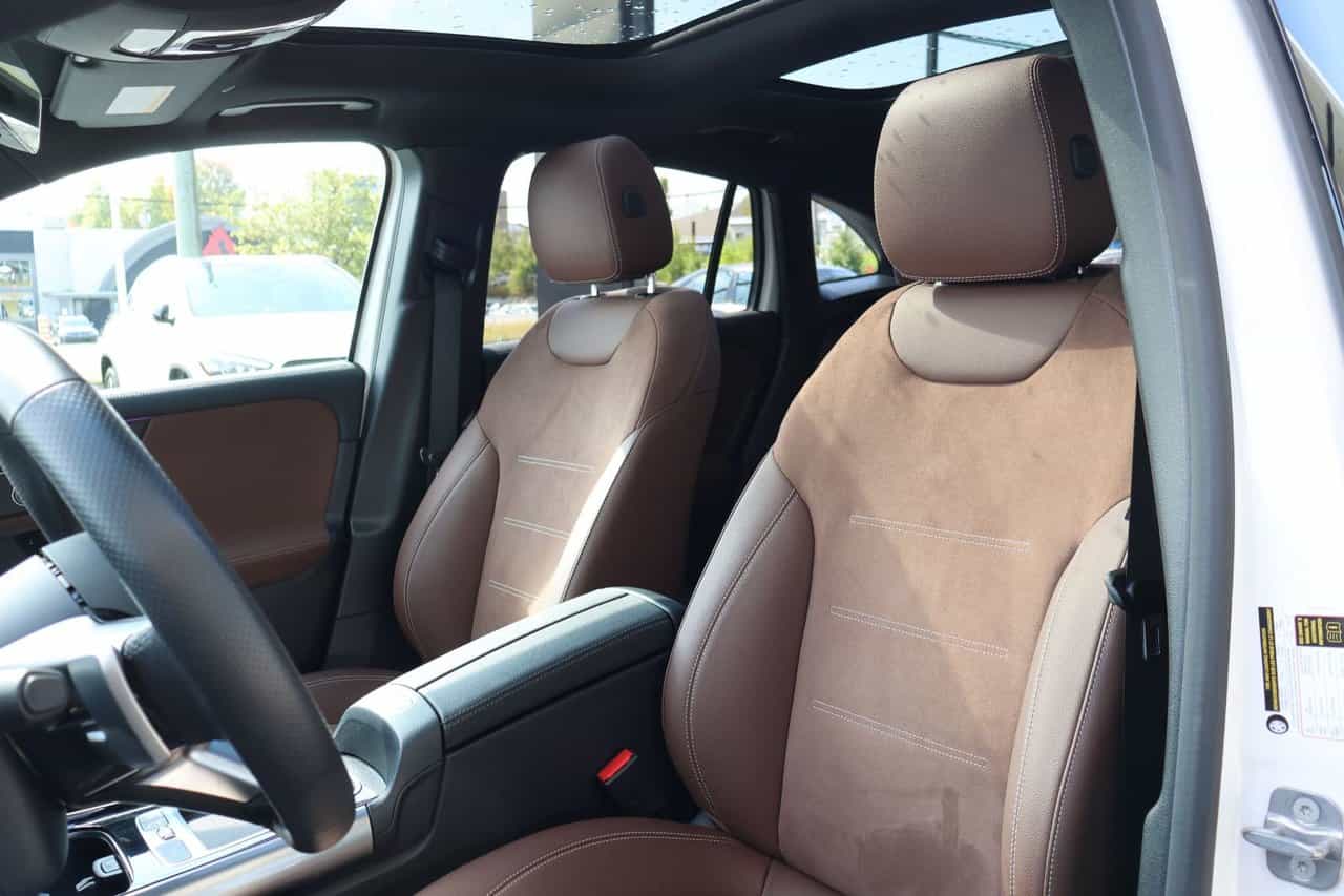 2025 Mercedes-Benz GLA GLA250 - Image 3