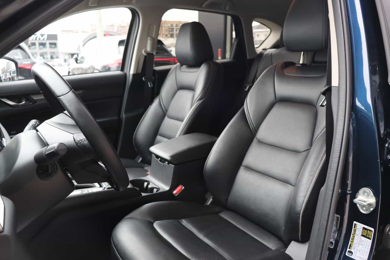 2024 Mazda CX-5 GS - Image 3