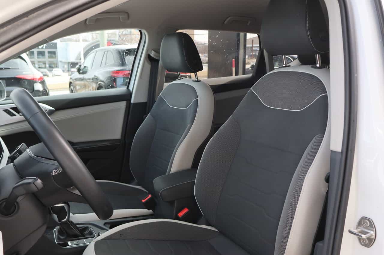 2025 Volkswagen Taos Comfortline - Image 3