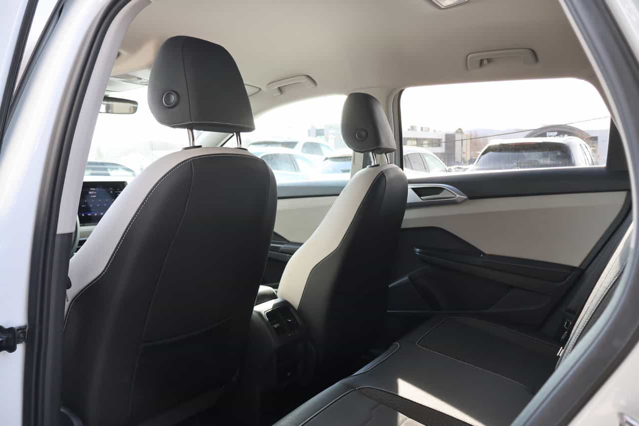 Image 14 Volkswagen Taos Comfortline 2025