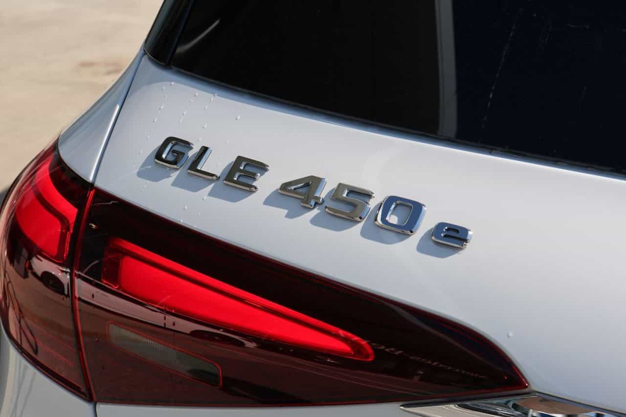 2025 Mercedes-Benz GLE GLE450e - Image 10