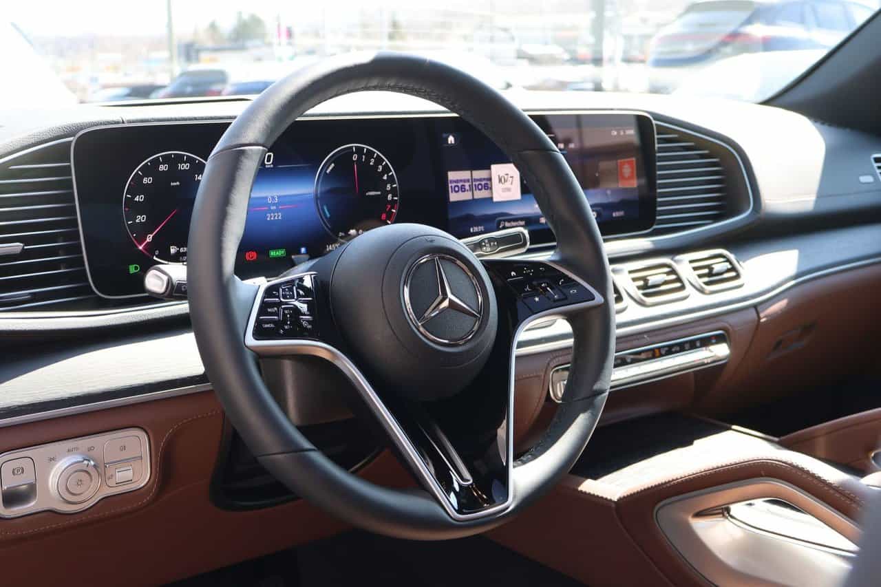 Image 12 Mercedes-Benz GLE-Class GLE450e 2025