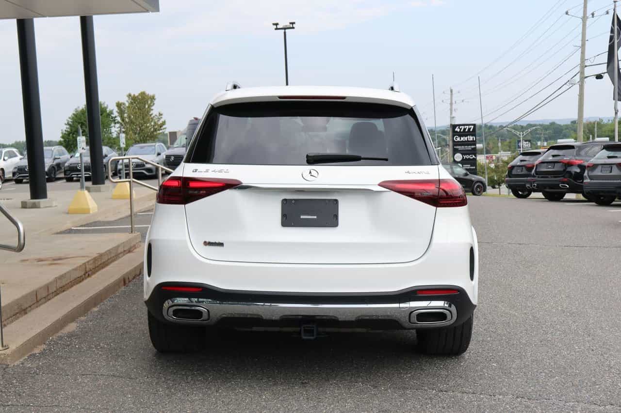 2025 Mercedes-Benz GLE-Class GLE450 - Image 9