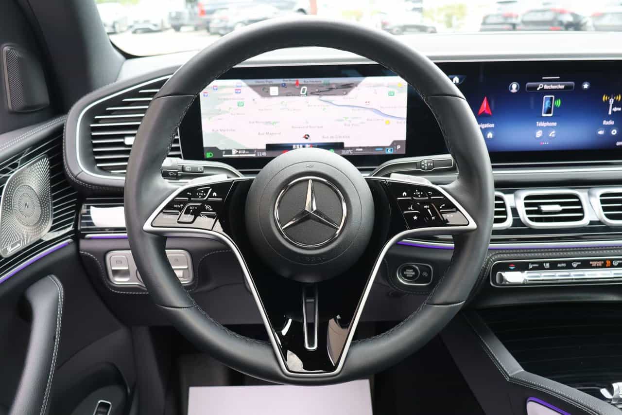 2025 Mercedes-Benz GLE-Class GLE450 - Image 18