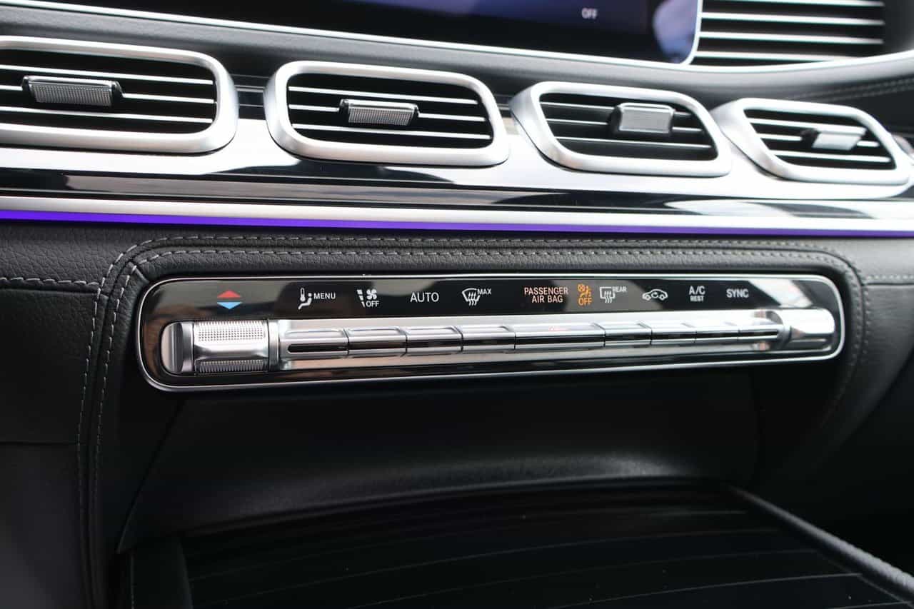 2025 Mercedes-Benz GLE-Class GLE450 - Image 22