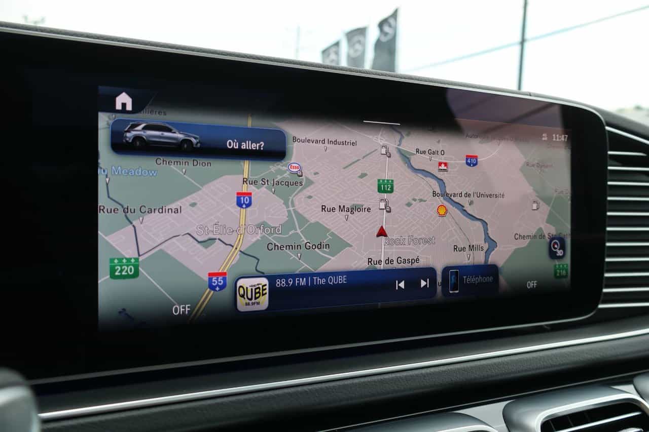 2025 Mercedes-Benz GLE-Class GLE450 - Image 23