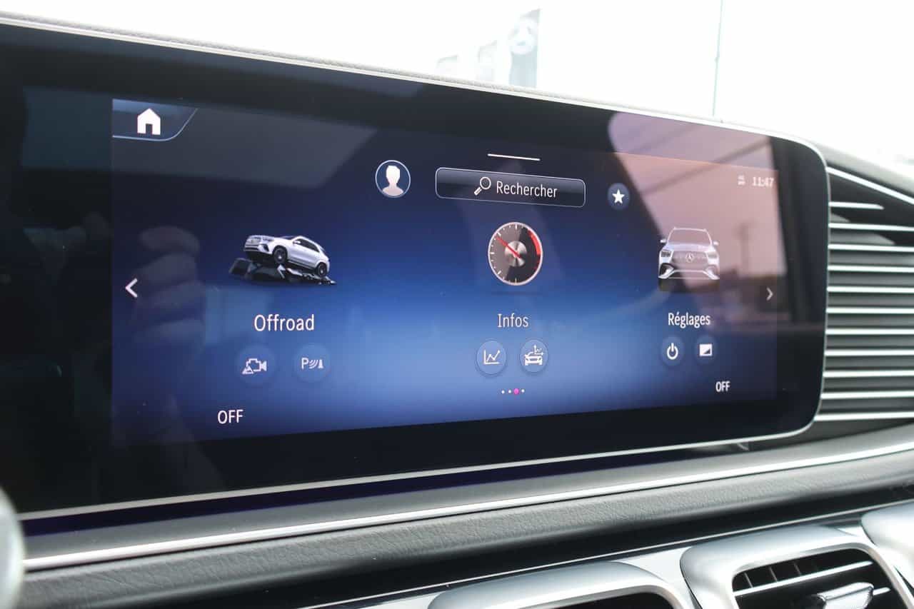 2025 Mercedes-Benz GLE-Class GLE450 - Image 26