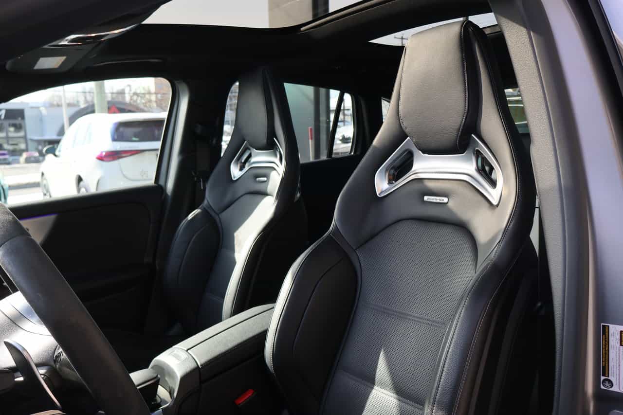 2023 Mercedes-Benz GLA GLA45 AMG - Image 13