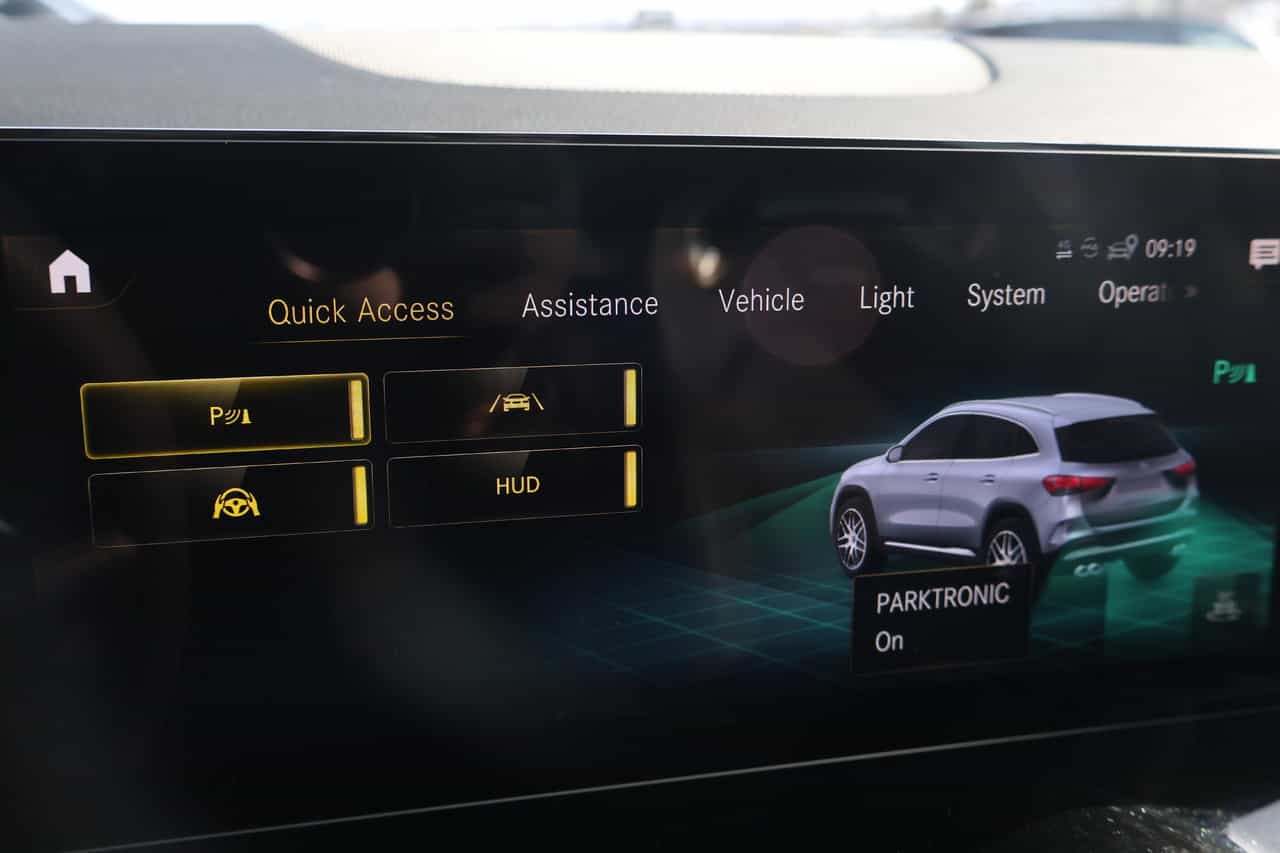 2023 Mercedes-Benz GLA GLA45 AMG - Image 27