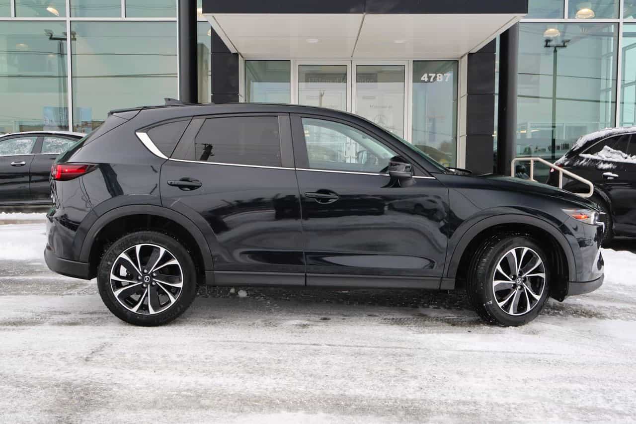 2023 Mazda CX-5 Gs - Image 8
