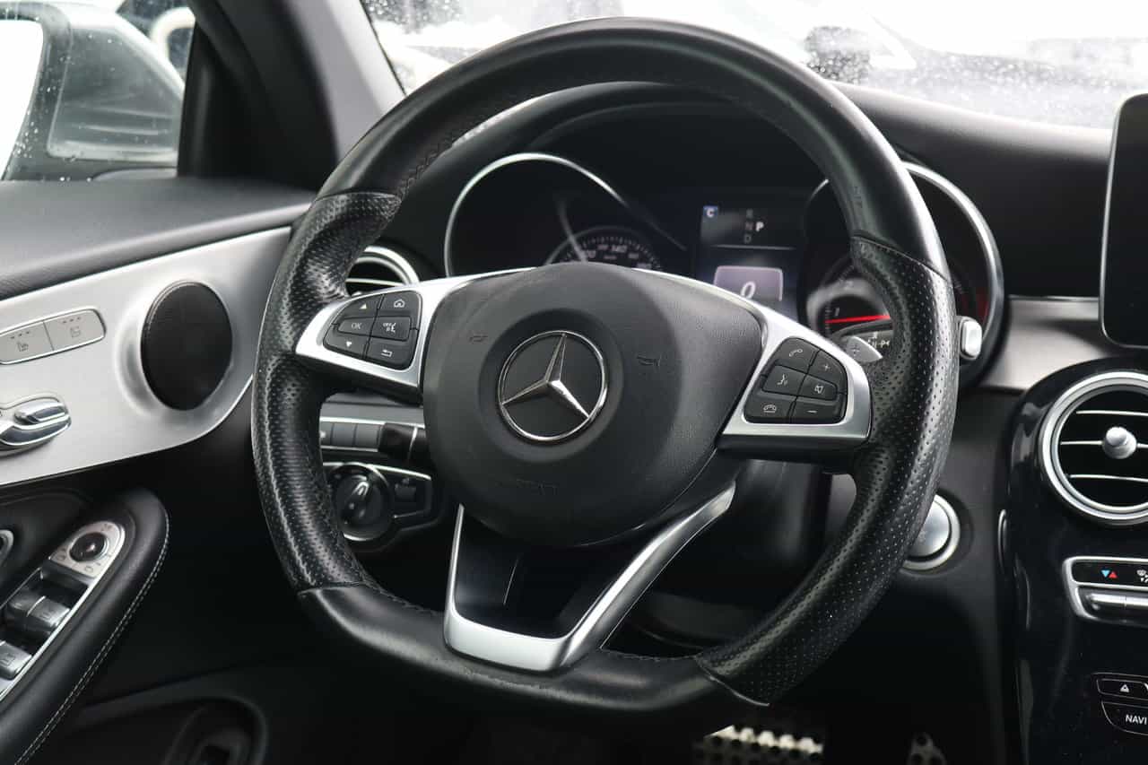 2018 Mercedes-Benz C-Class C300 - Image 2