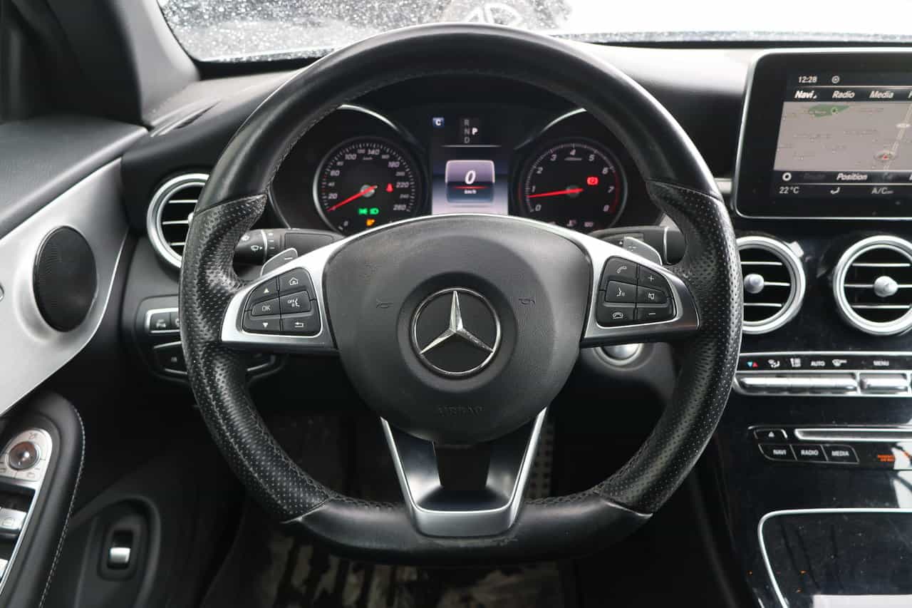 Image 15 Mercedes-Benz C-Class C300 2018