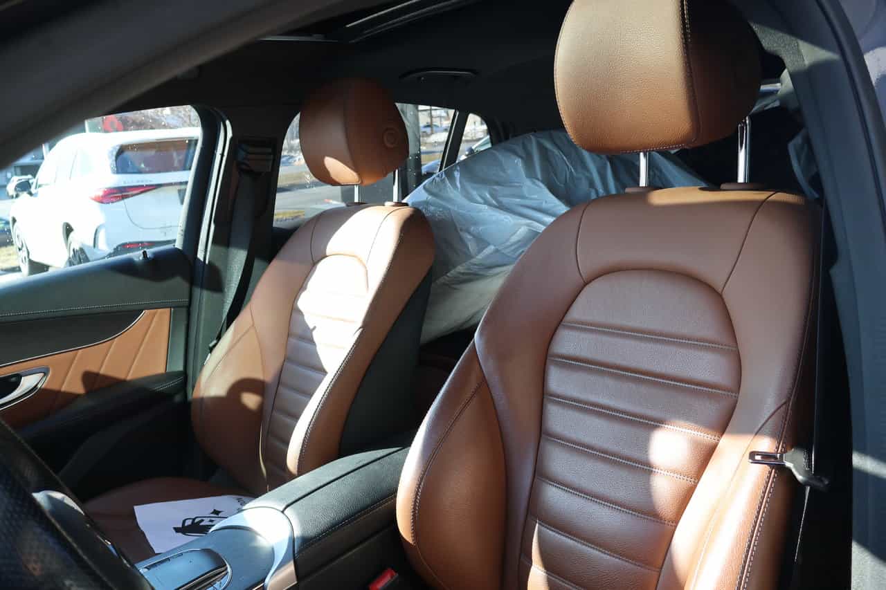 Image 11 Mercedes-Benz GLC-Class GLC43 AMG 2022