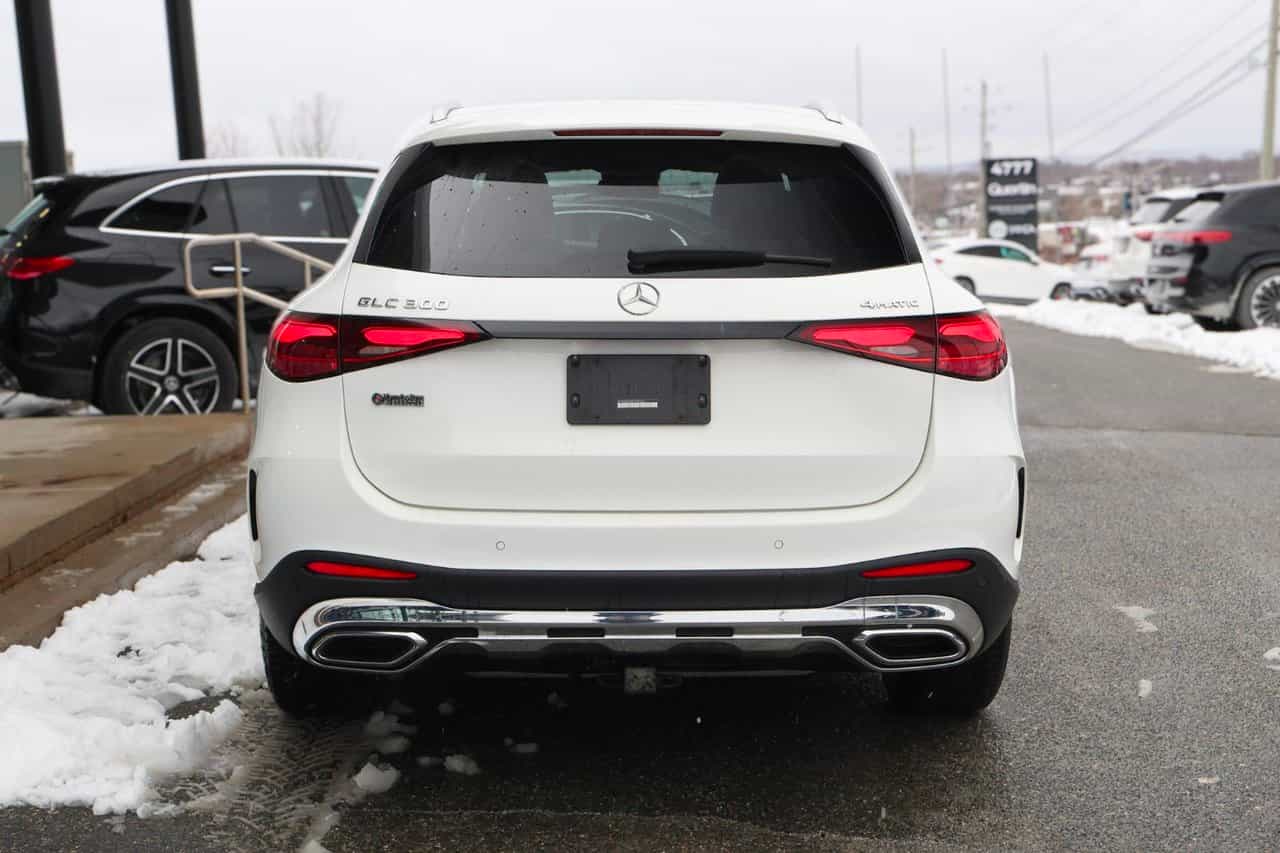 Image 8 Mercedes-Benz GLC-Class GLC300 2023