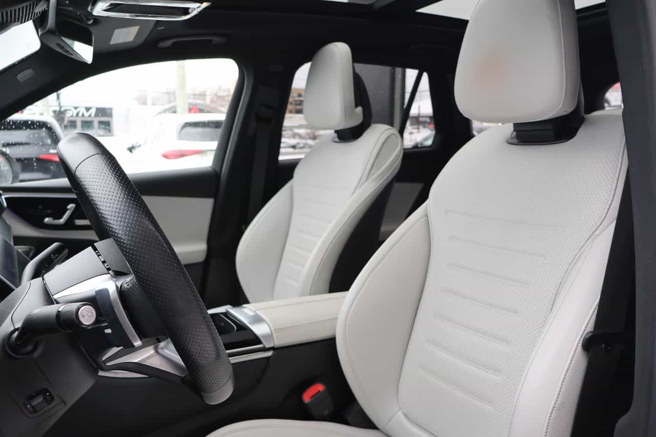 Image 11 Mercedes-Benz GLC-Class GLC300 2023