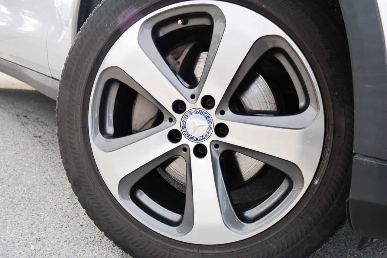 Image 6 Mercedes-Benz GLC-Class GLC300 2017