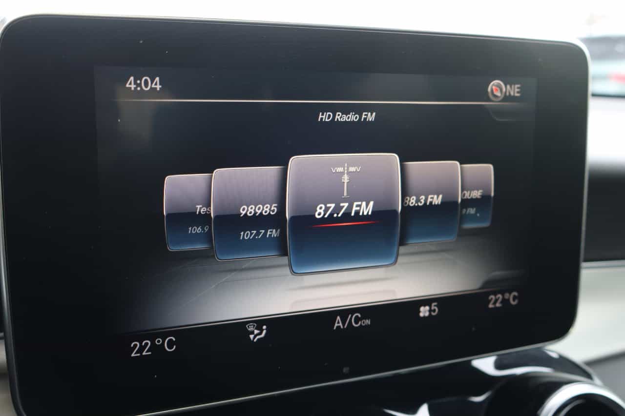 Image 19 Mercedes-Benz GLC-Class GLC300 2017