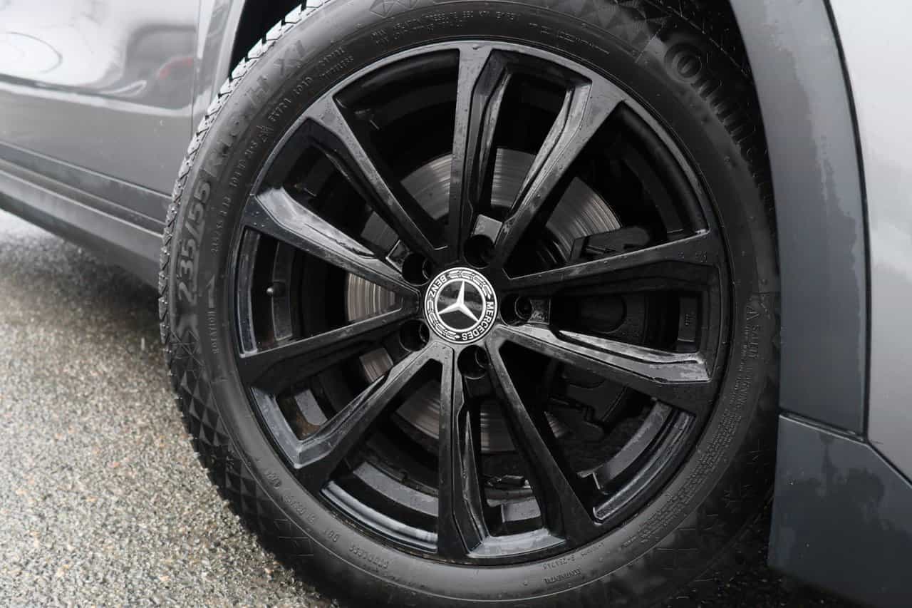 Image 6 Mercedes-Benz GLA-Class GLA250 2021