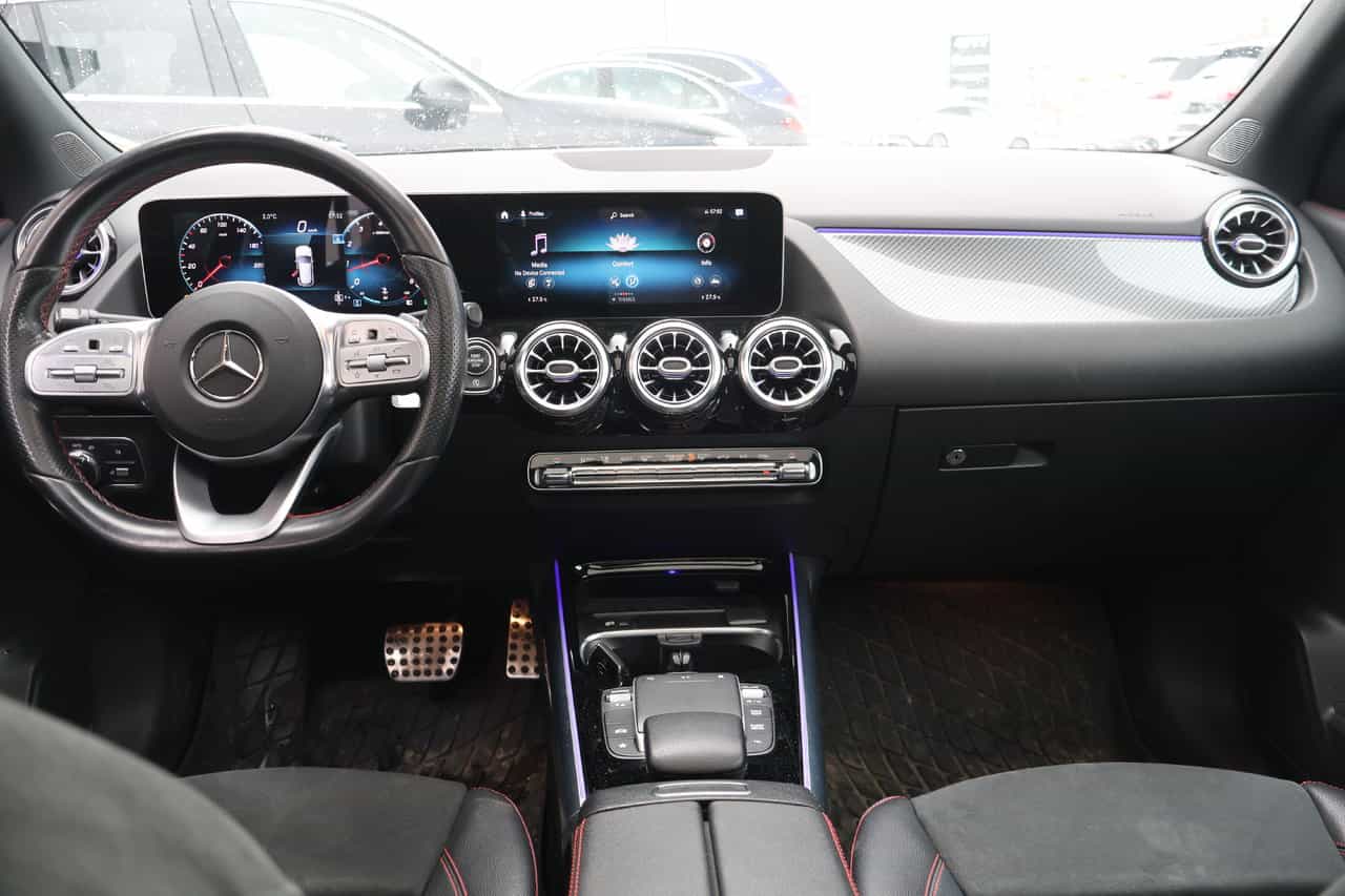 Image 13 Mercedes-Benz GLA-Class GLA250 2021