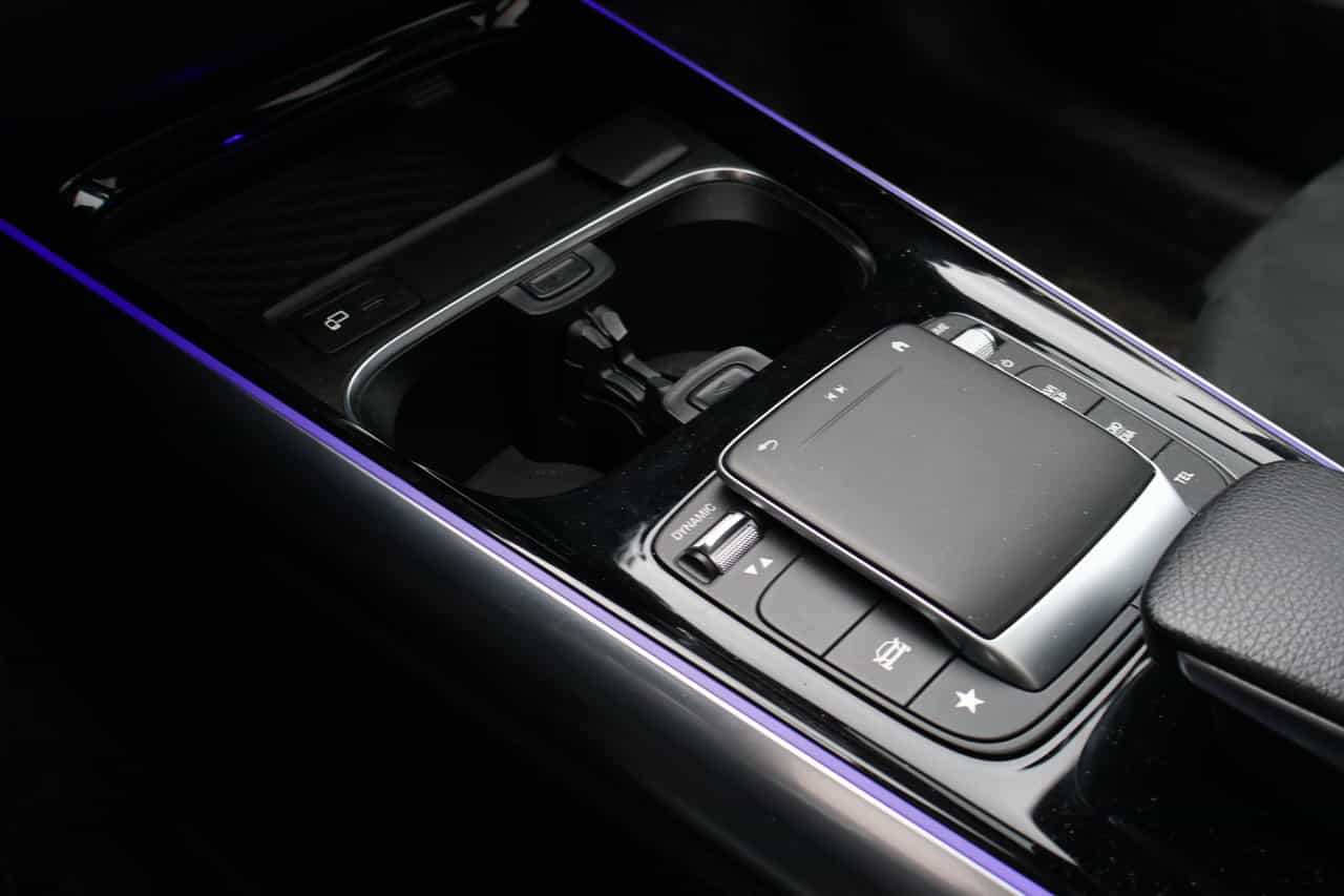 Image 21 Mercedes-Benz GLA-Class GLA250 2021