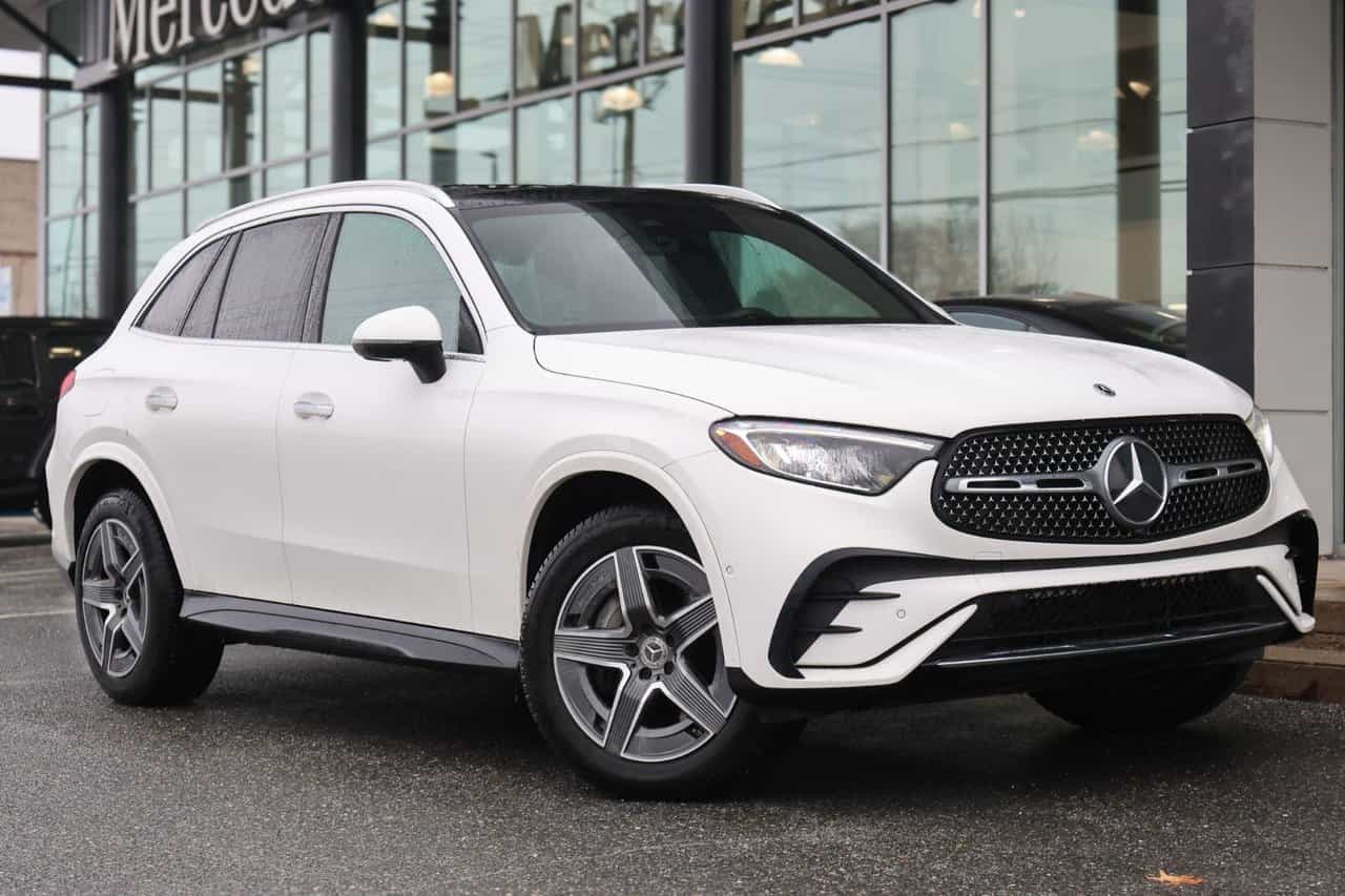 Image 1 Mercedes-Benz GLC GLC300 2024