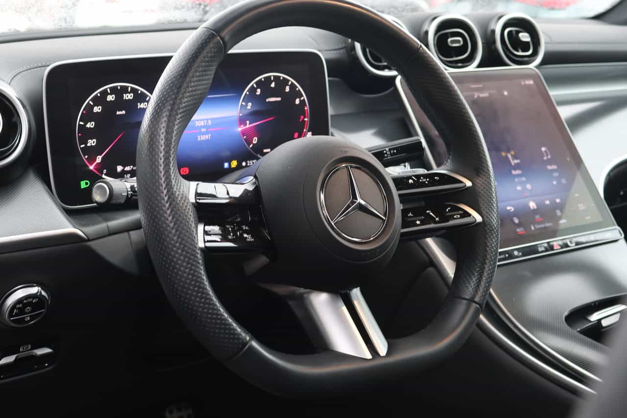 Image 7 Mercedes-Benz GLC GLC300 2024