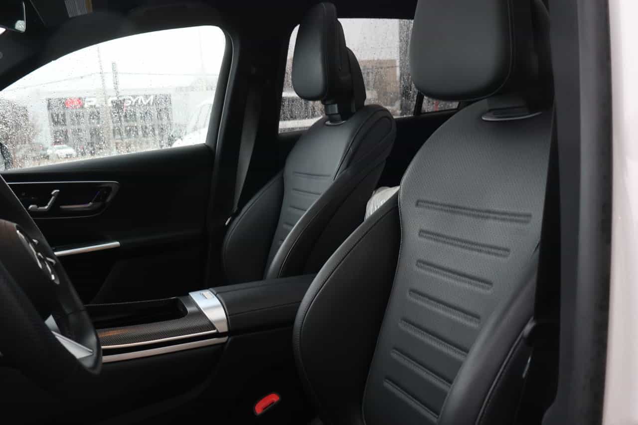 Image 8 Mercedes-Benz GLC GLC300 2024