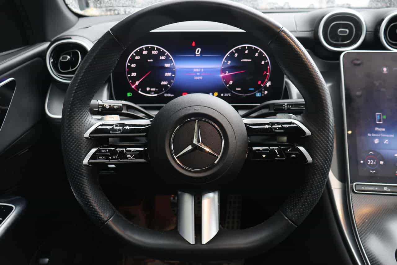 Image 9 Mercedes-Benz GLC GLC300 2024