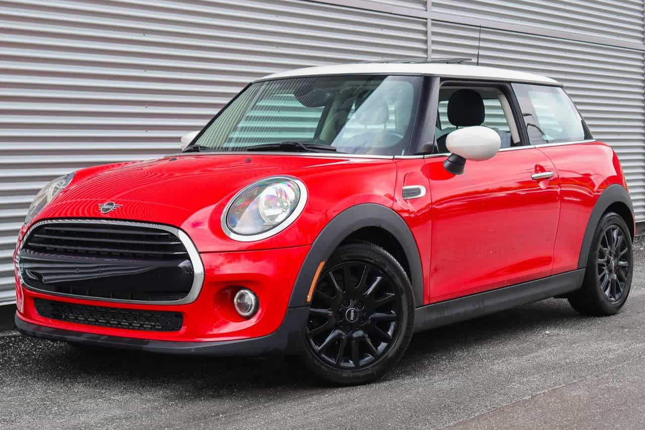Image 1 Mini Hatchback Cooper 2021