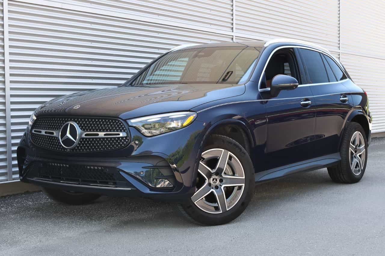 2024 Mercedes-Benz GLC GLC300 - Image 1