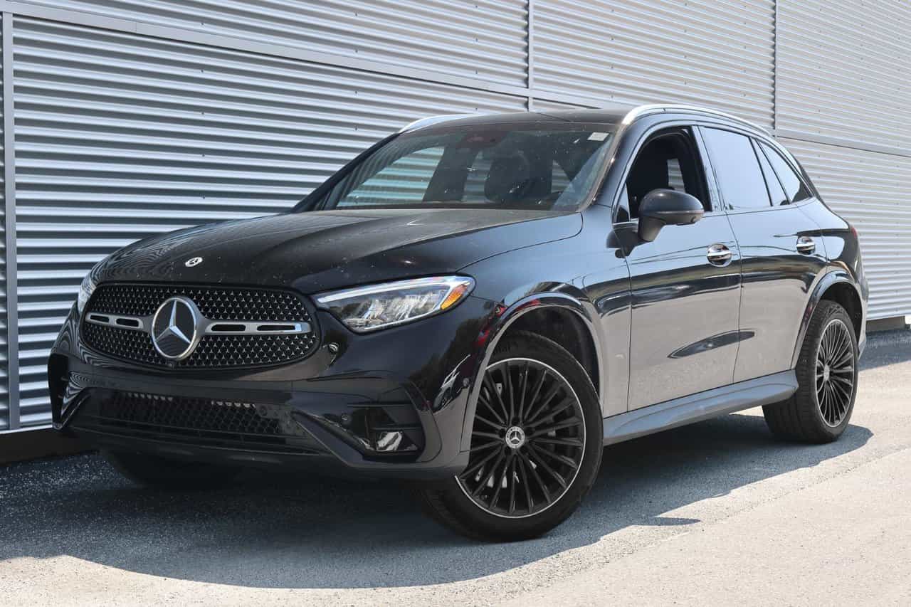 2024 Mercedes-Benz GLC GLC300 - Image 1