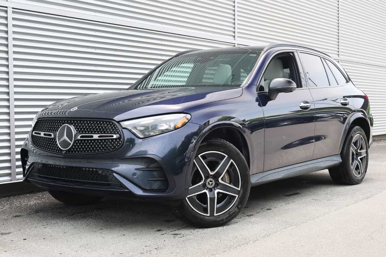2023 Mercedes-Benz GLC-Class GLC300 - Image 1