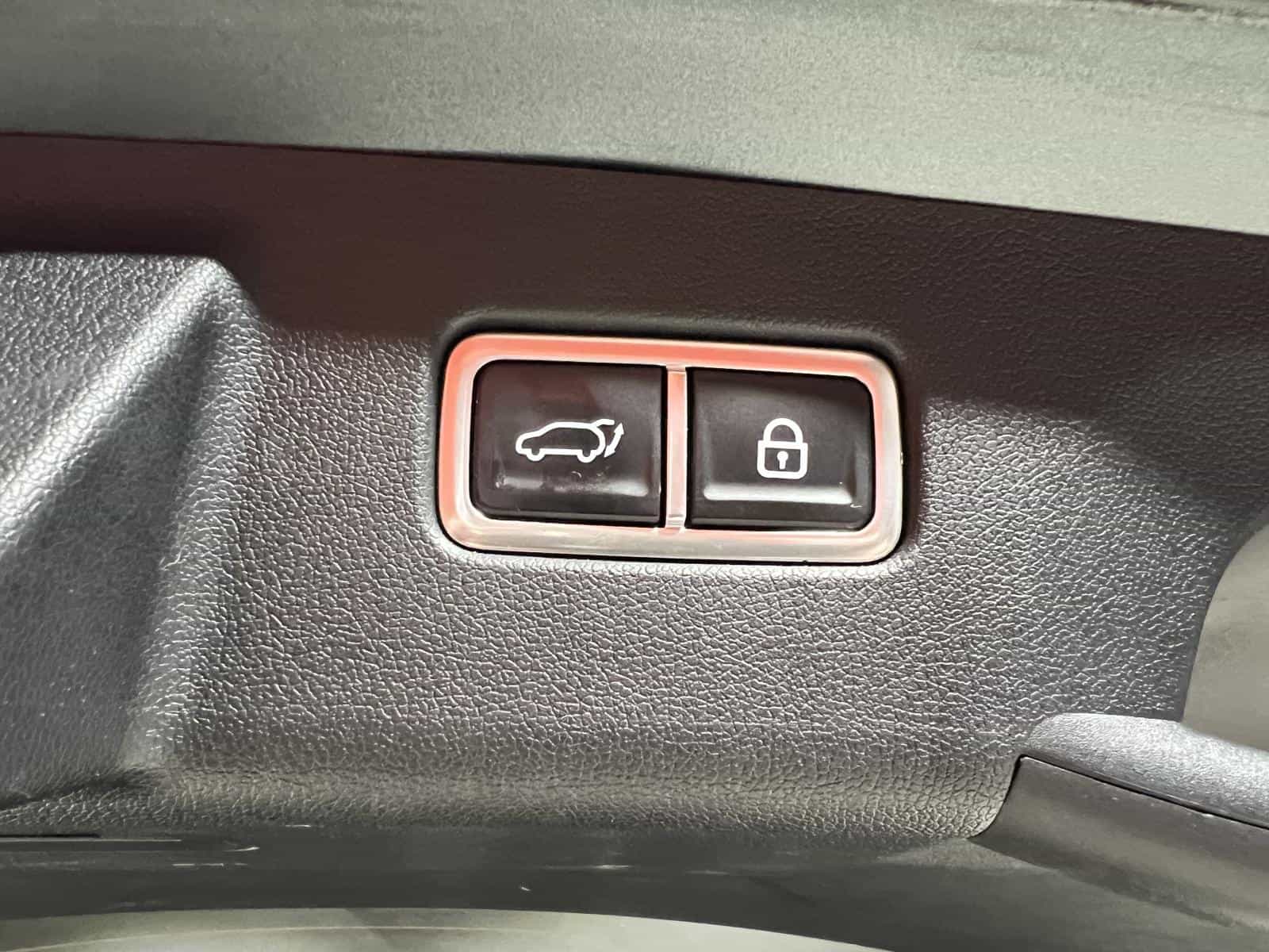 2021 Kia Sorento SX - Image 11