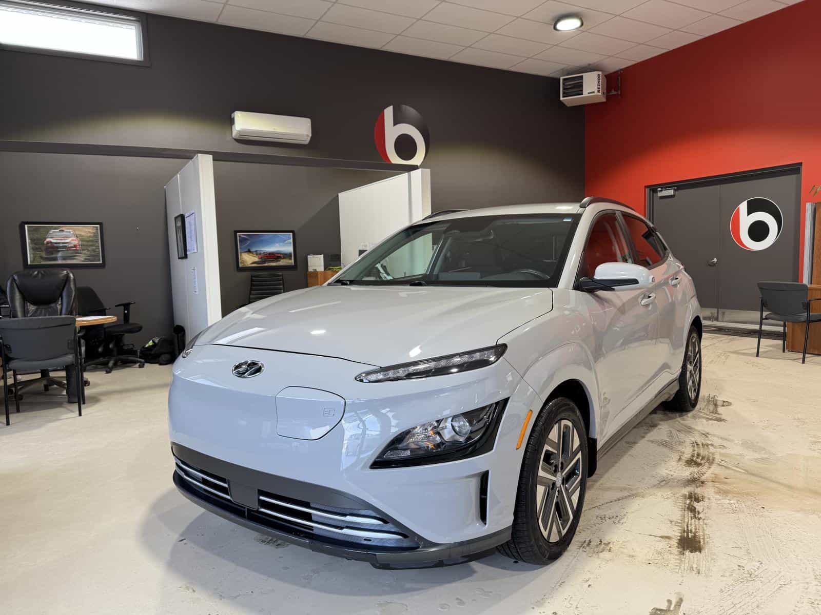 Image 1 Hyundai Kona EV Preferred 2022