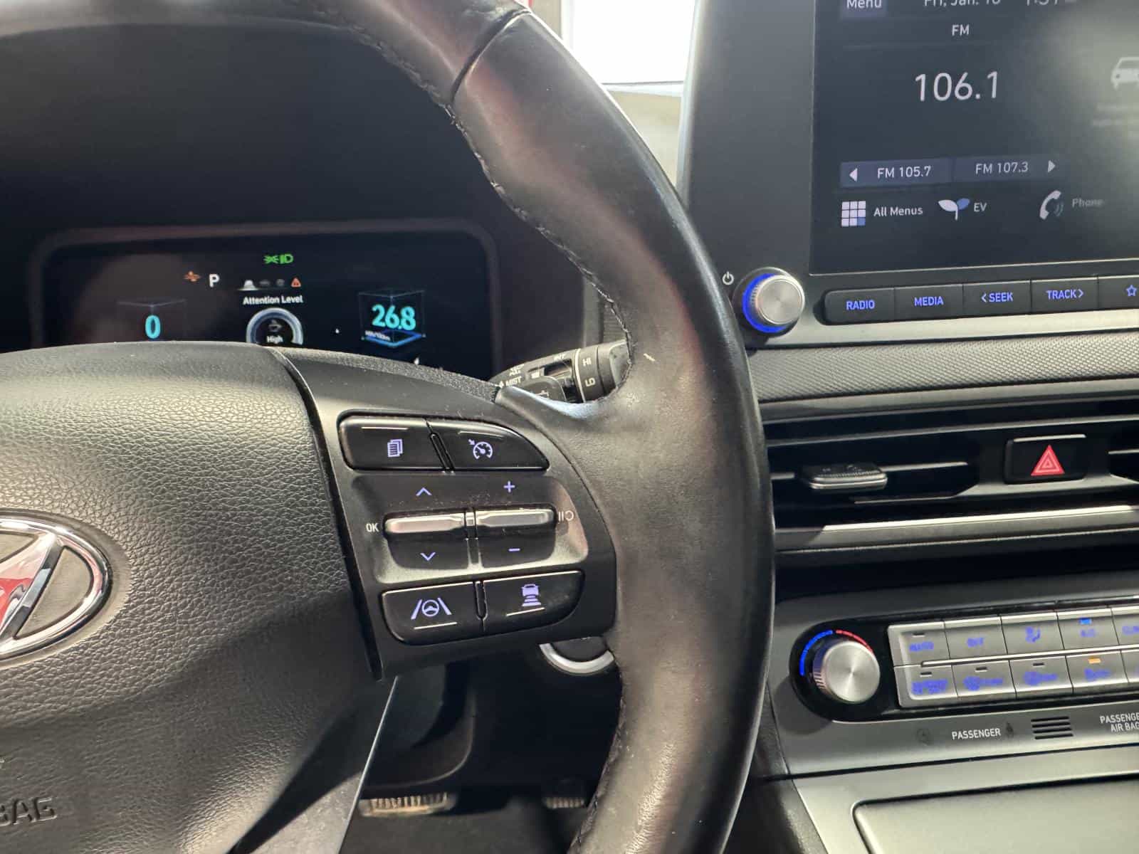 2022 Hyundai Kona EV Preferred - Image 20