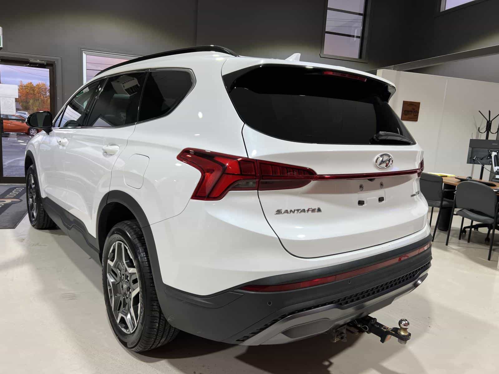 2022 Hyundai Santa Fe Urban - Image 4