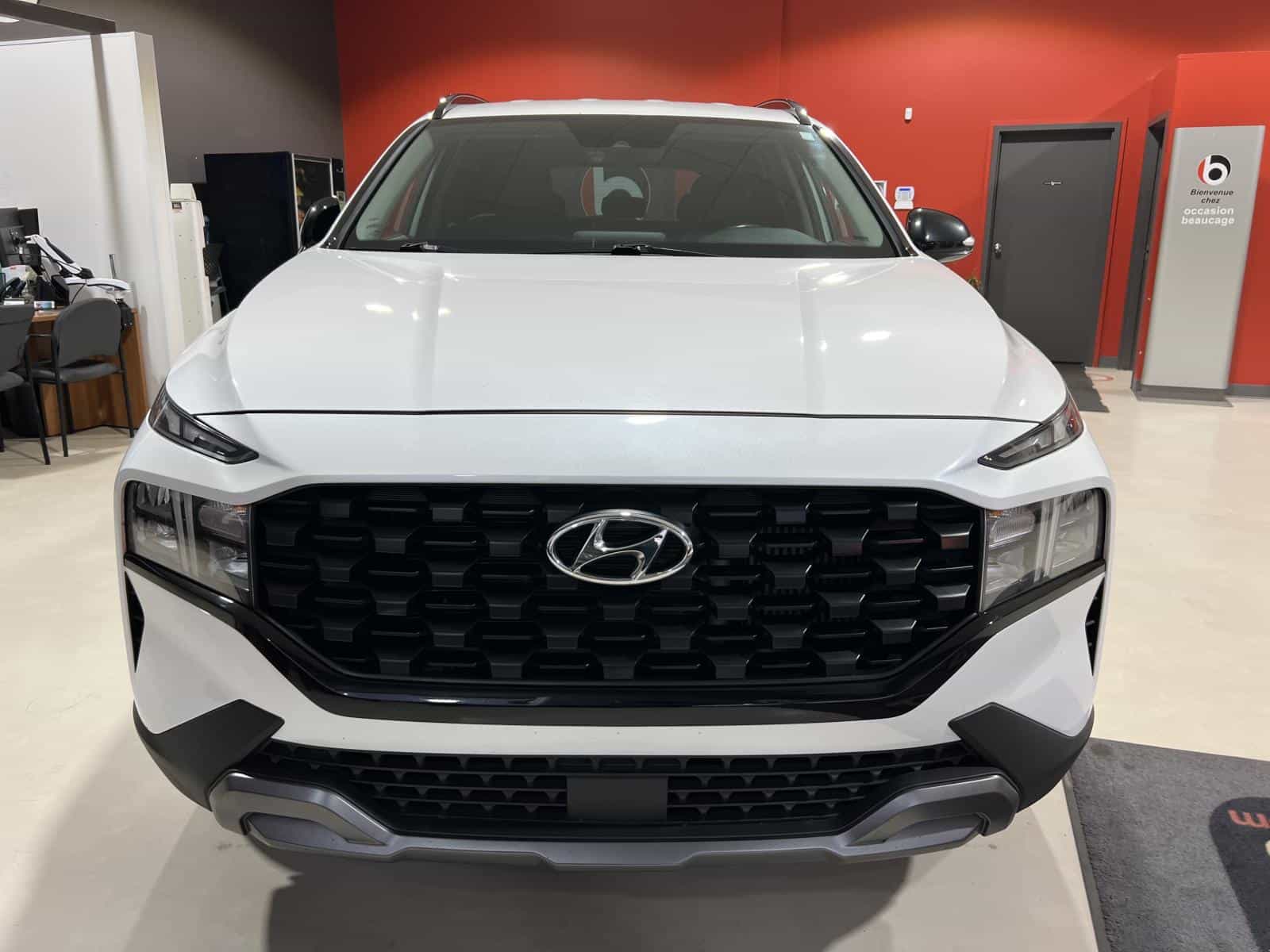 2022 Hyundai Santa Fe Urban - Image 12