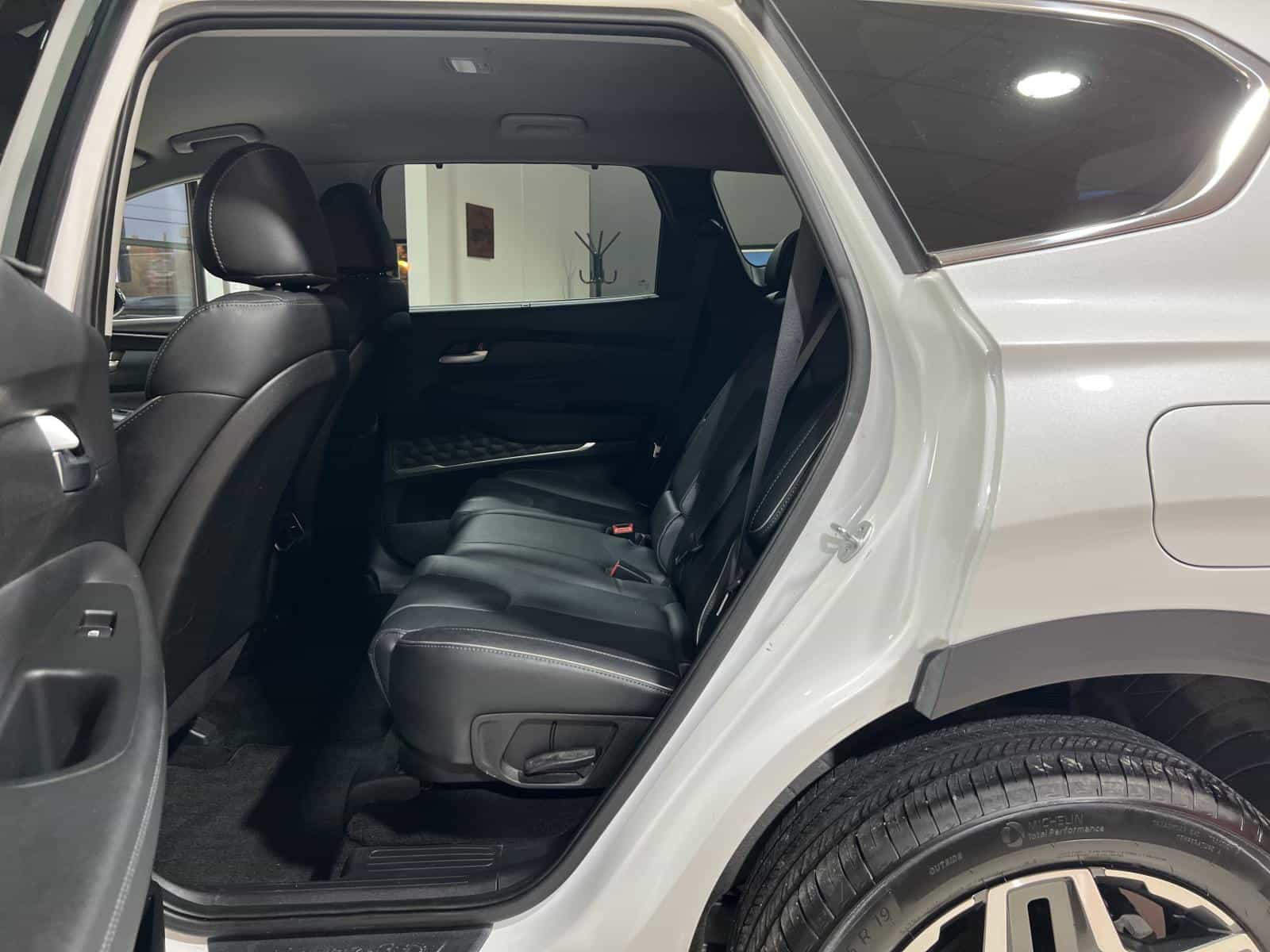 2022 Hyundai Santa Fe Urban - Image 13