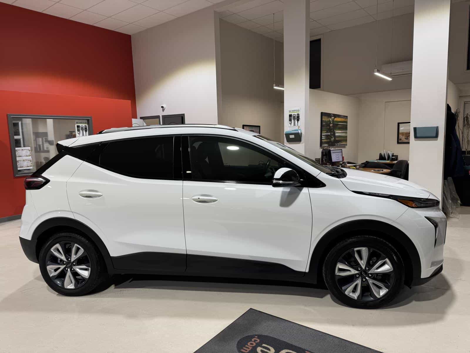 Image 8 Chevrolet Bolt EUV LT 2023