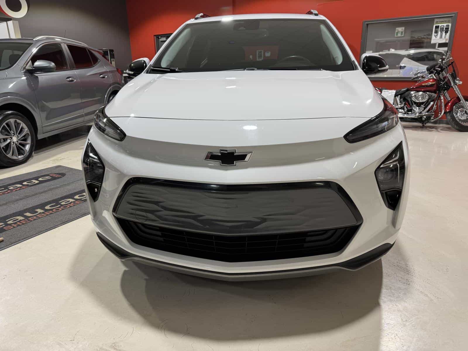 2023 Chevrolet Bolt EUV LT - Image 11